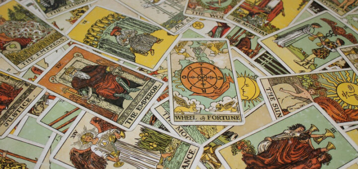 ¿Cómo saber cuál es mi carta en el tarot?